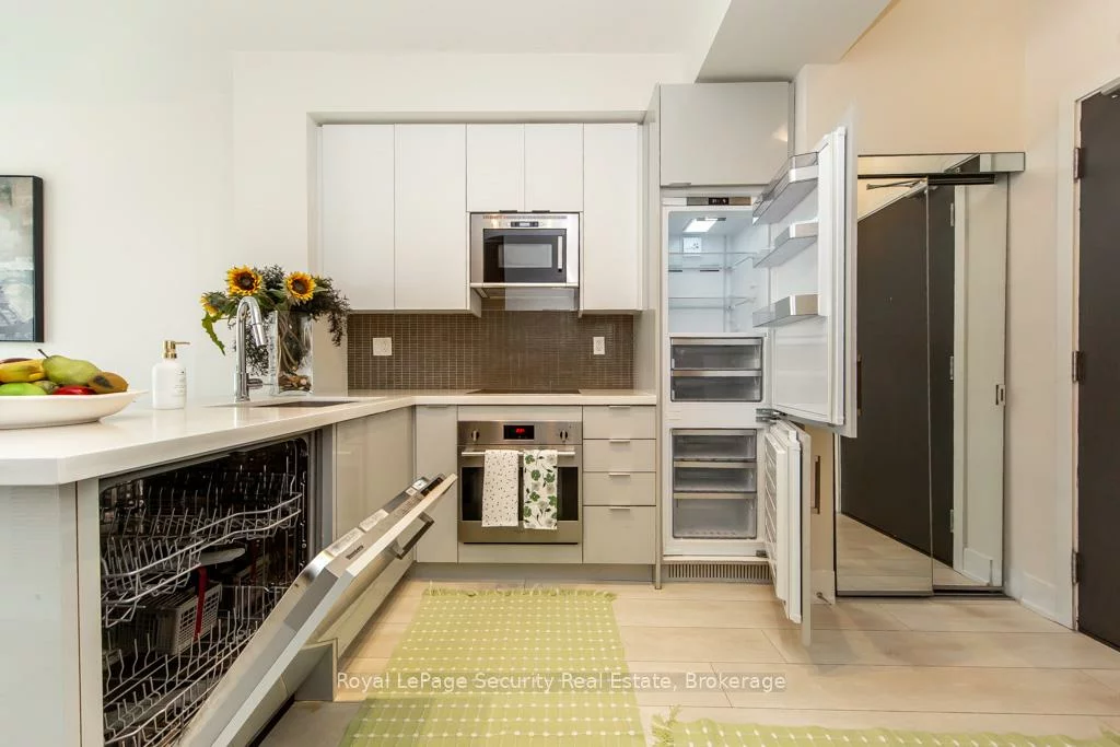 2916, Highway 7, Concord, Vaughan