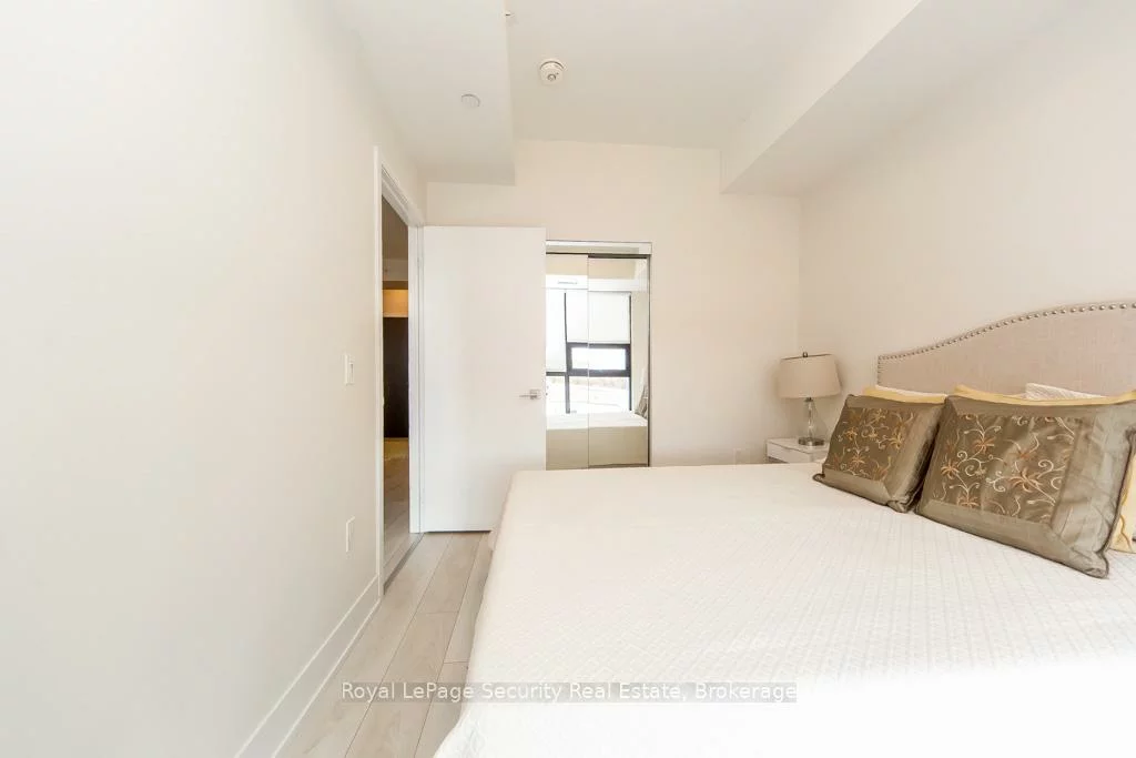 2916, Highway 7, Concord, Vaughan