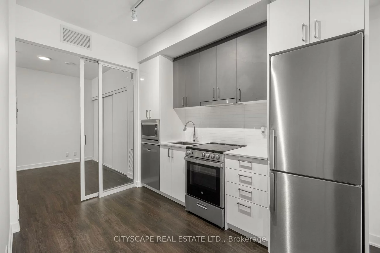 30, Upper Mall, Brownridge, Vaughan