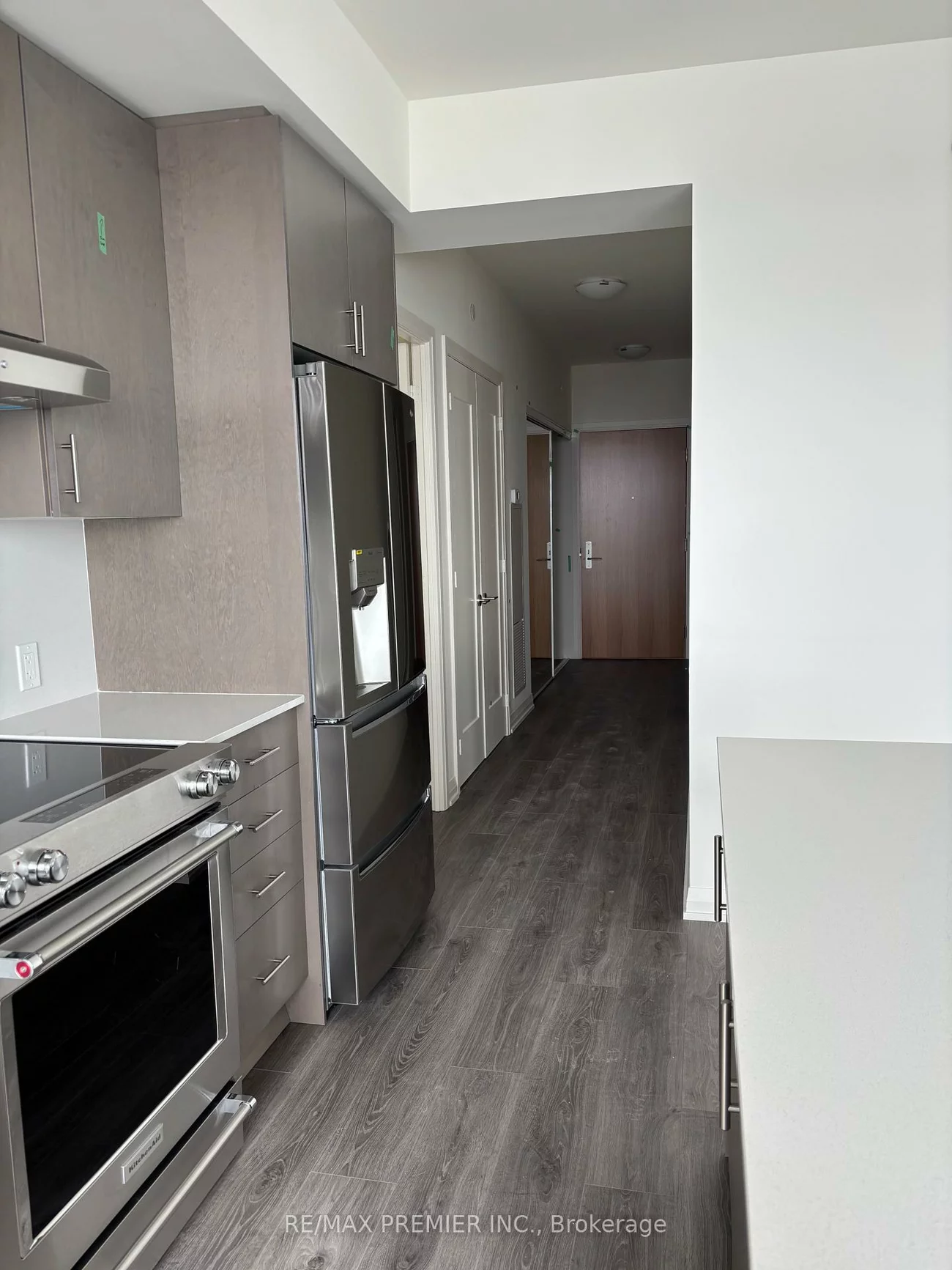 8960, Jane, Concord, Vaughan