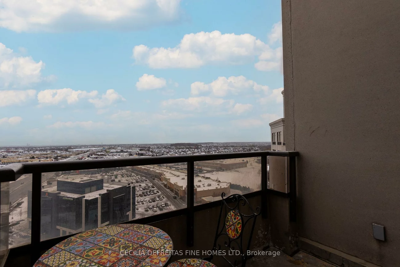 9225, Jane, Maple, Vaughan