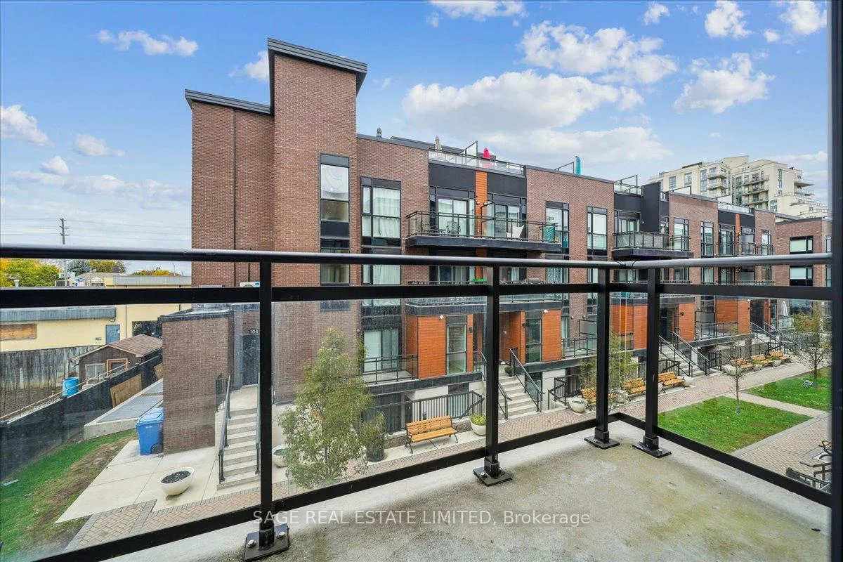 56, Coles, Vaughan Grove, Vaughan