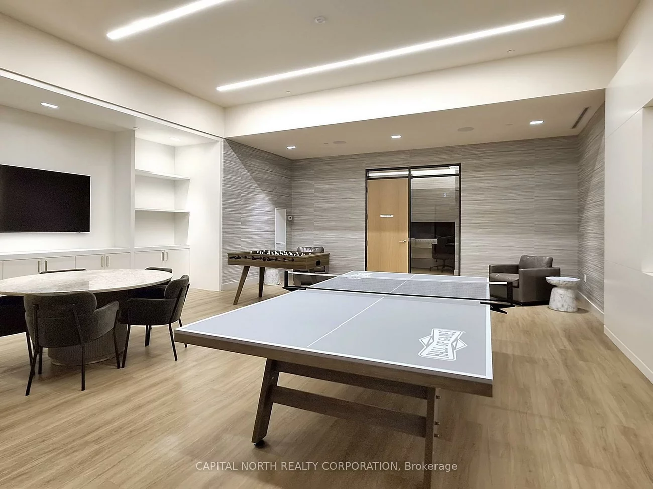 8960, Jane, Vellore Village, Vaughan