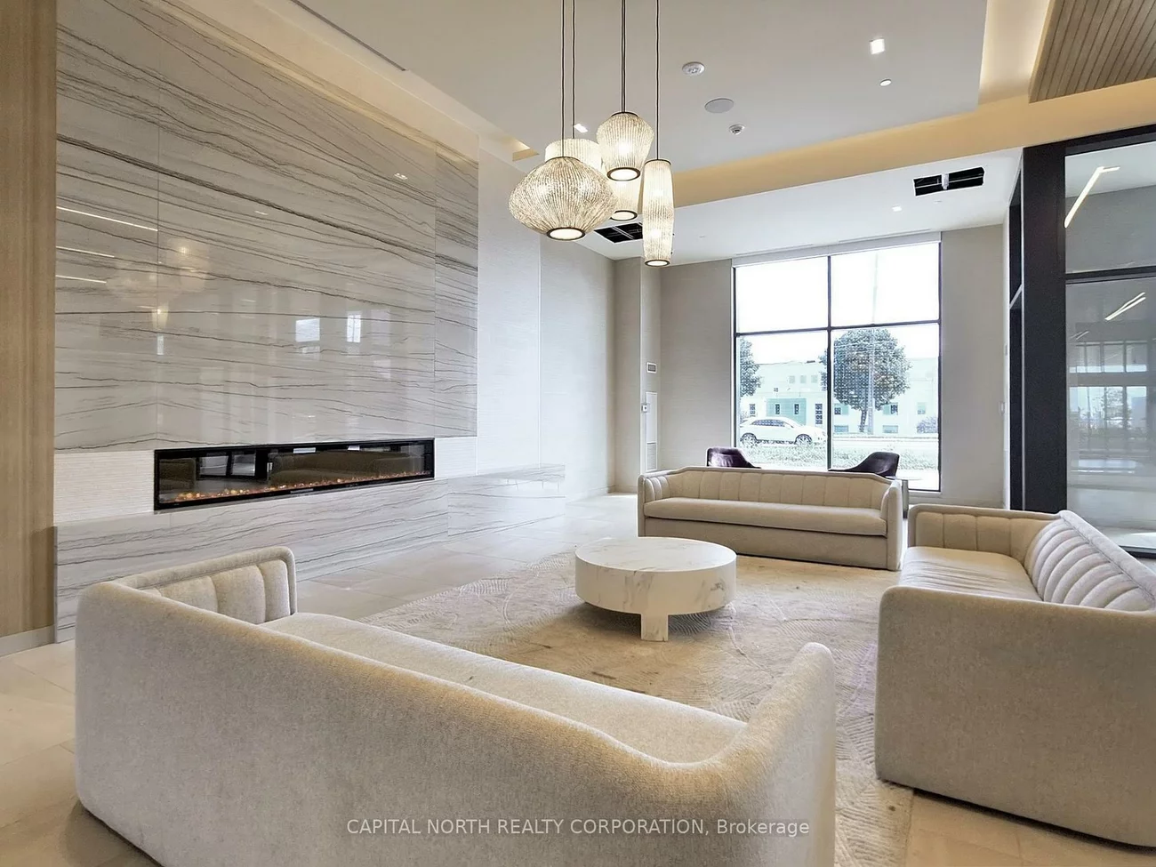 8960, Jane, Vellore Village, Vaughan