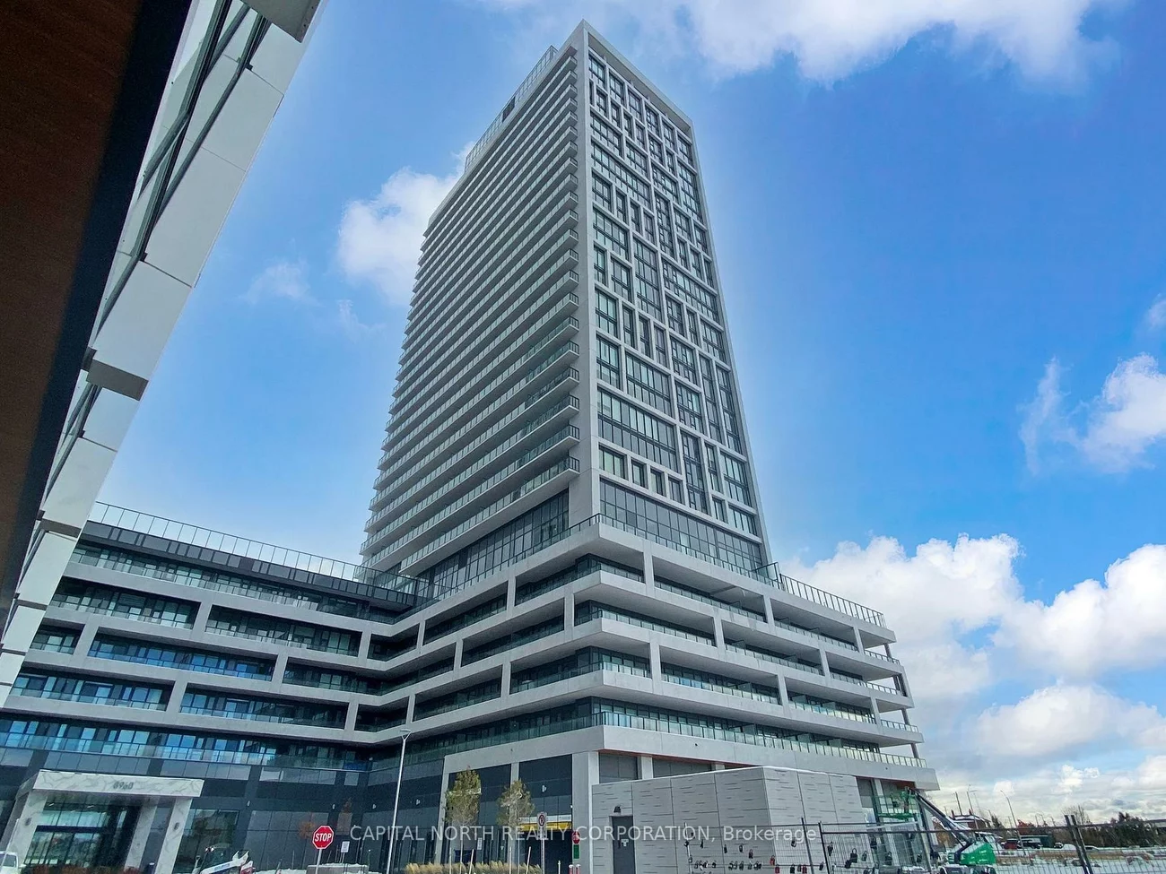 8960, Jane, Vellore Village, Vaughan