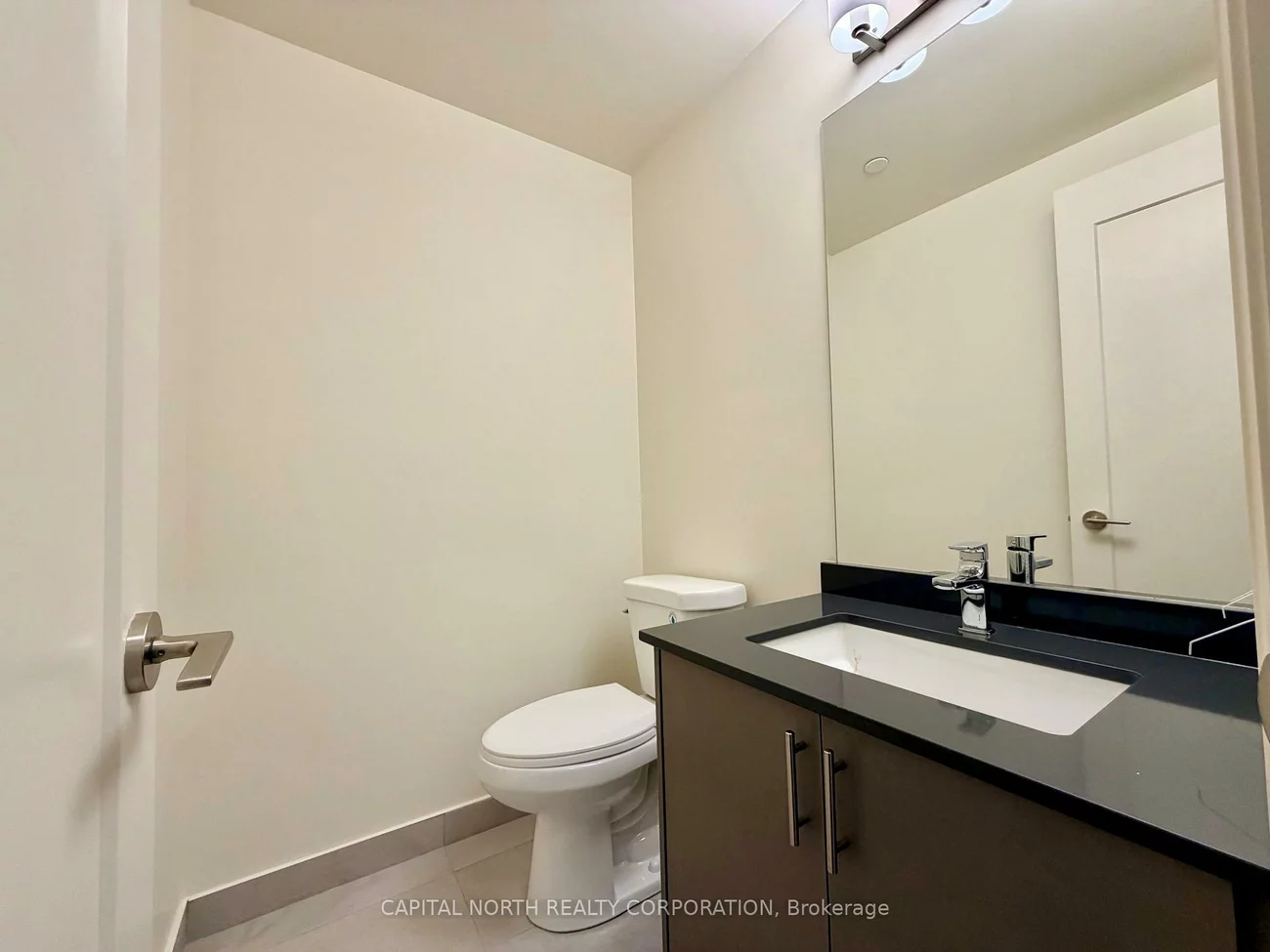 8960, Jane, Vellore Village, Vaughan