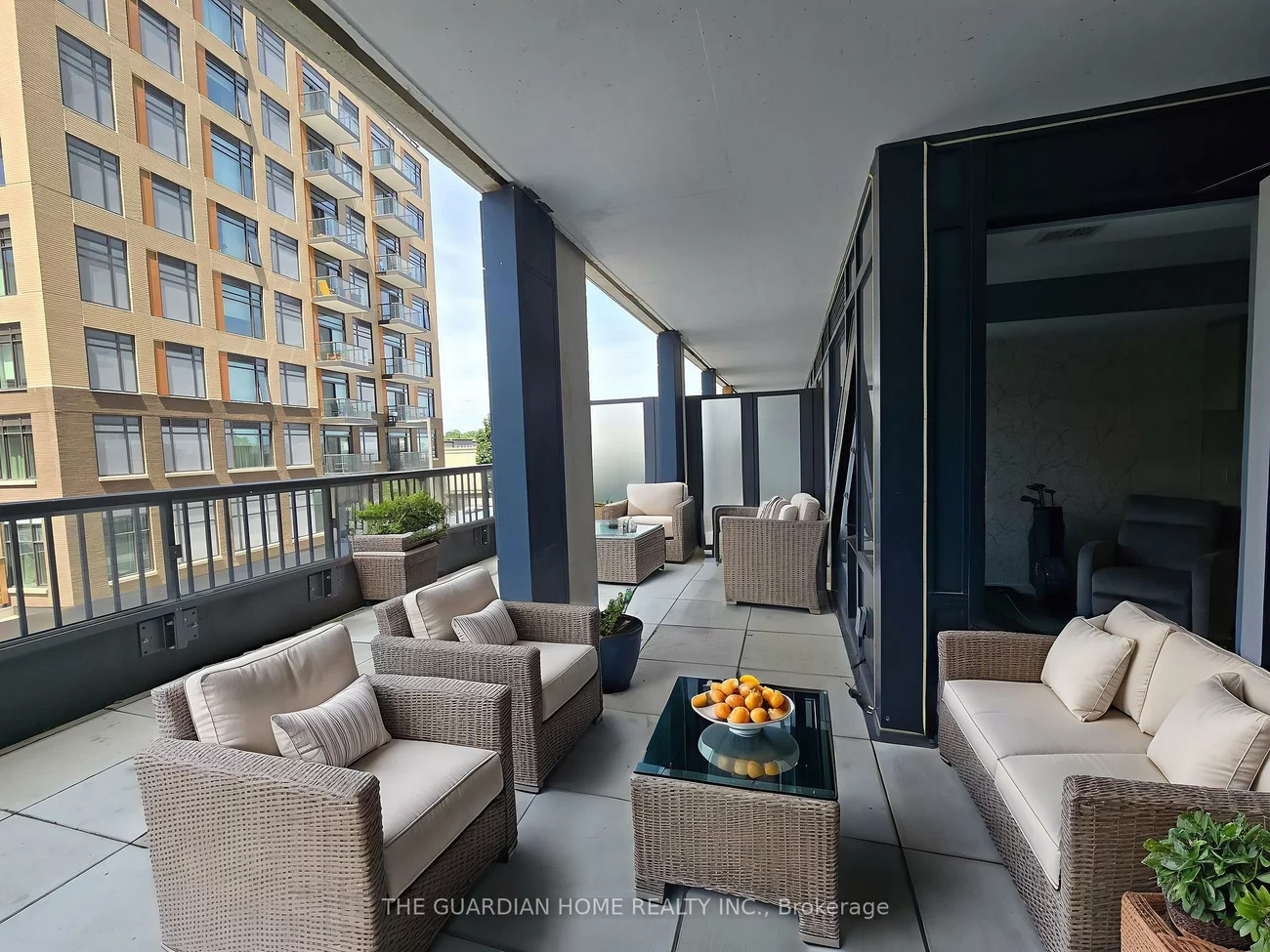 7950, Bathurst, Beverley Glen, Vaughan