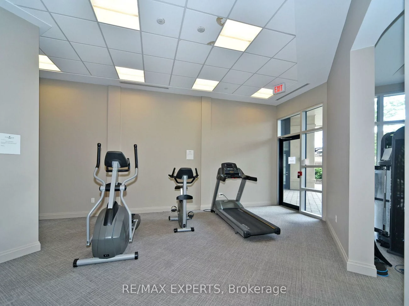 2396, Major Mackenzie, Maple, Vaughan