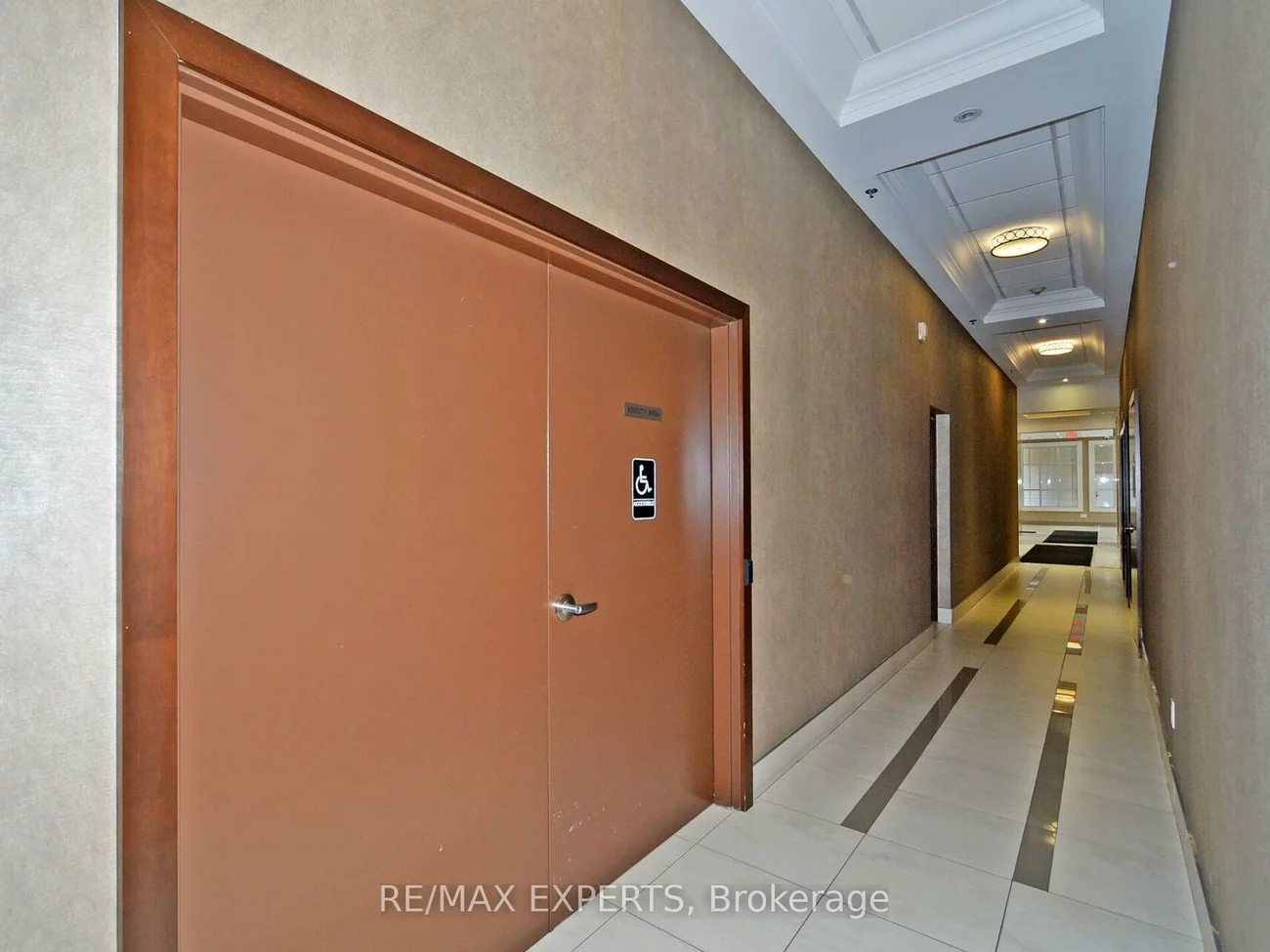 2396, Major Mackenzie, Maple, Vaughan