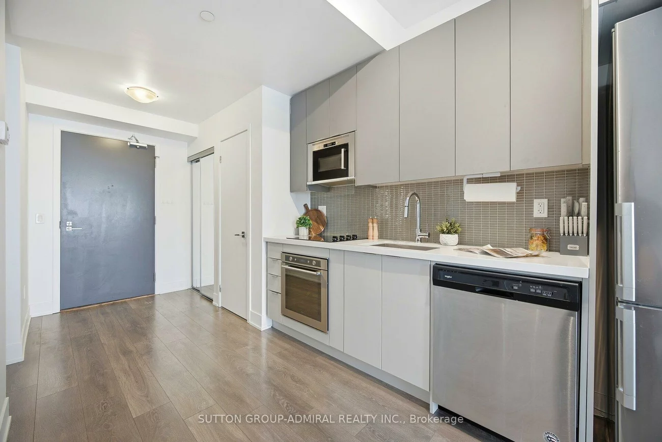 2908, Highway 7, Concord, Vaughan