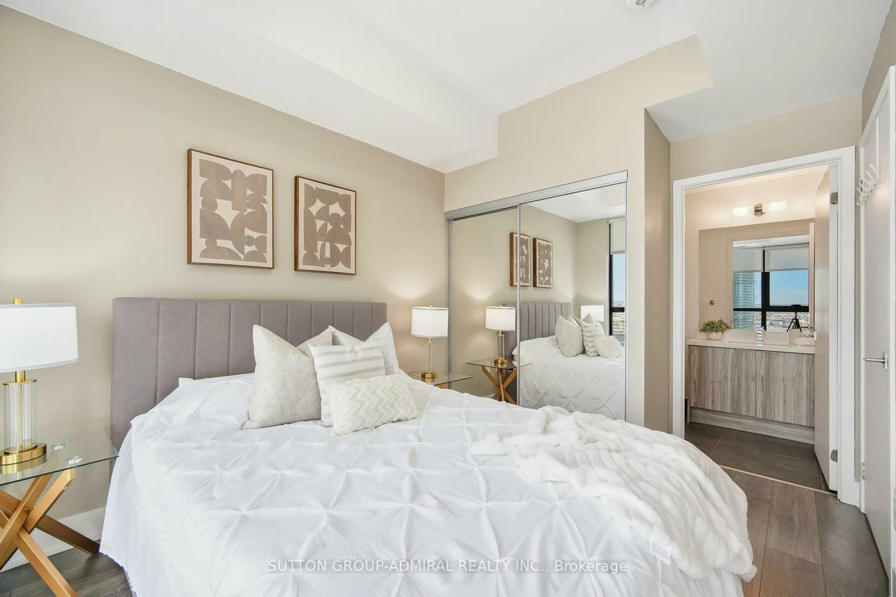 2908, Highway 7, Concord, Vaughan