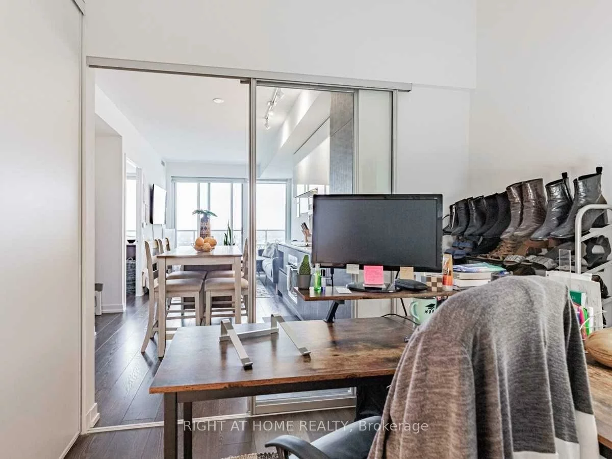 5, Buttermill, Vaughan Corporate Centre, Vaughan