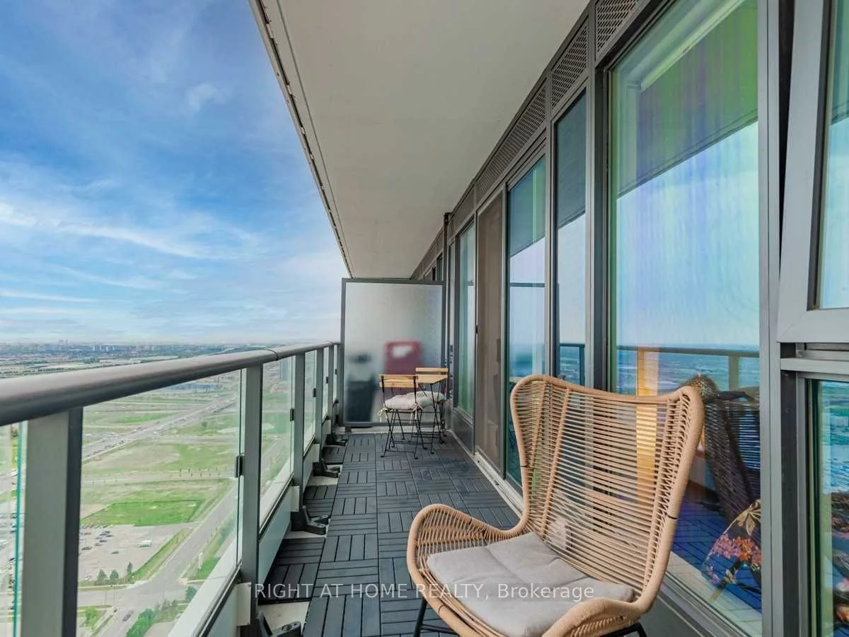 5, Buttermill, Vaughan Corporate Centre, Vaughan