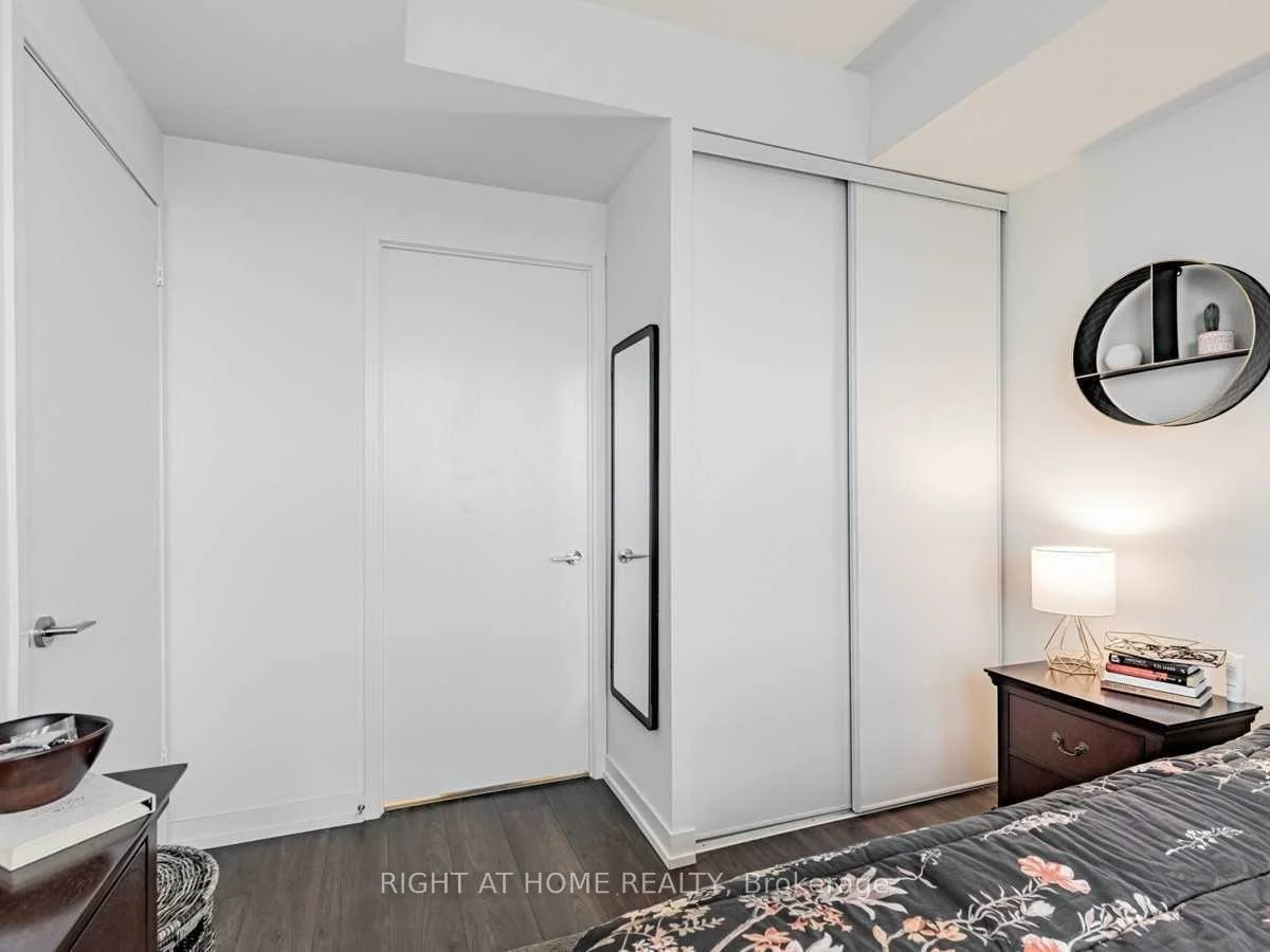 5, Buttermill, Vaughan Corporate Centre, Vaughan