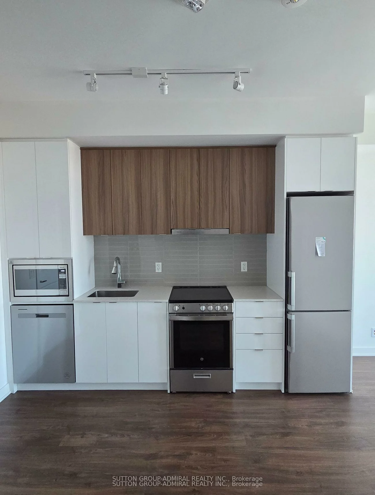 50, Upper Mall, Brownridge, Vaughan