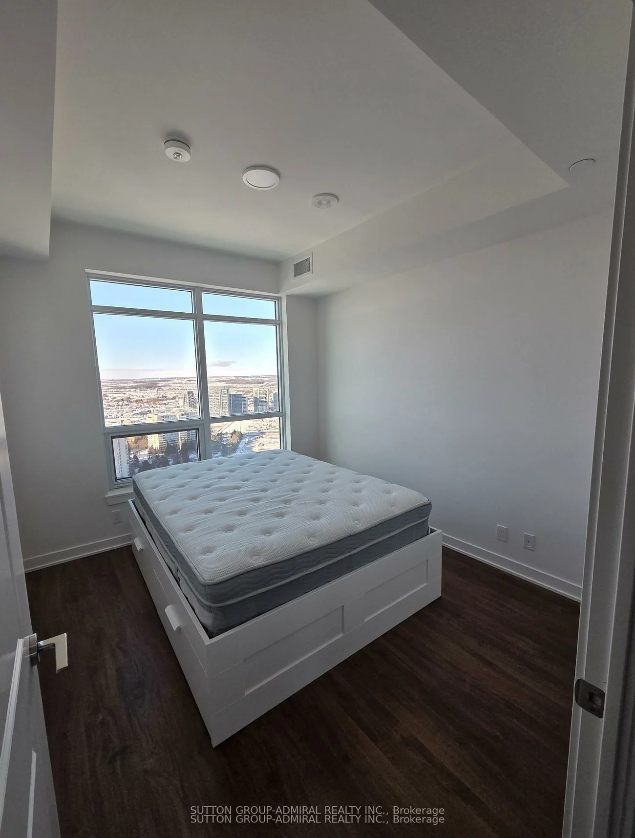 50, Upper Mall, Brownridge, Vaughan