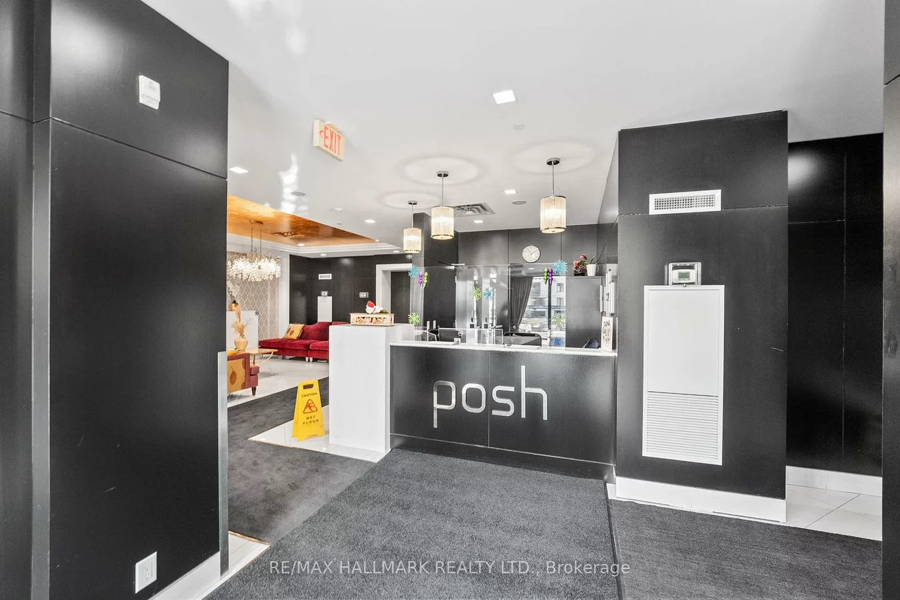 520, Steeles, Crestwood-Springfarm-Yorkhill, Vaughan