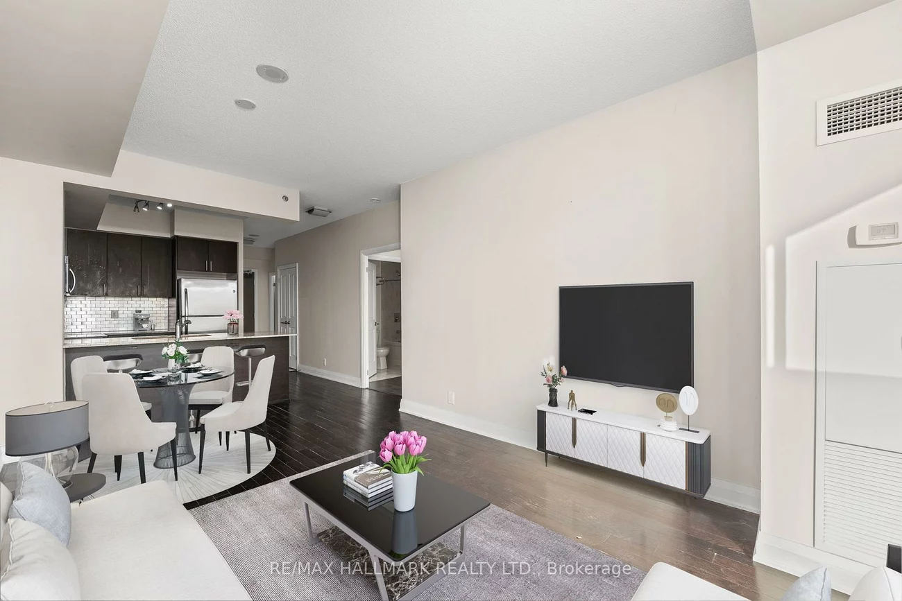 520, Steeles, Crestwood-Springfarm-Yorkhill, Vaughan