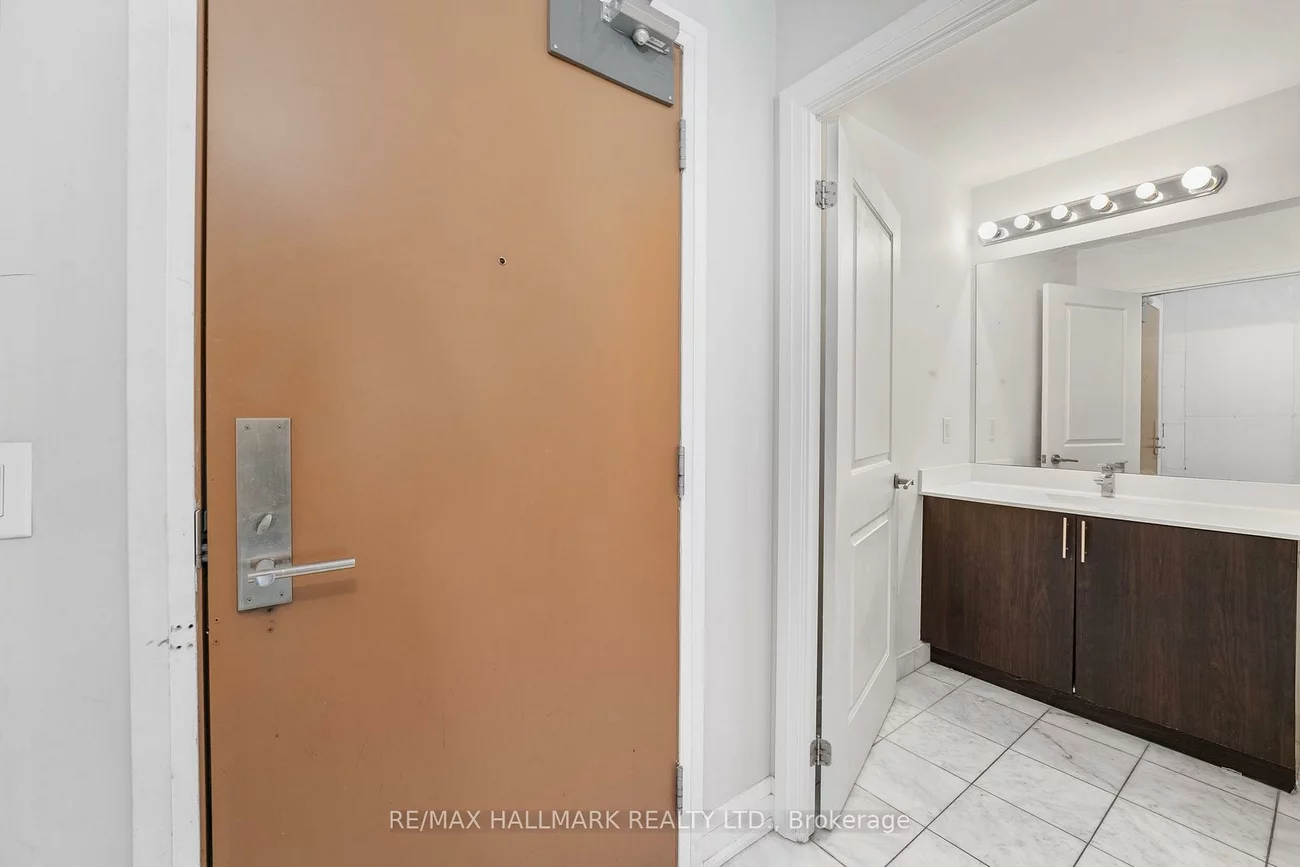 520, Steeles, Crestwood-Springfarm-Yorkhill, Vaughan