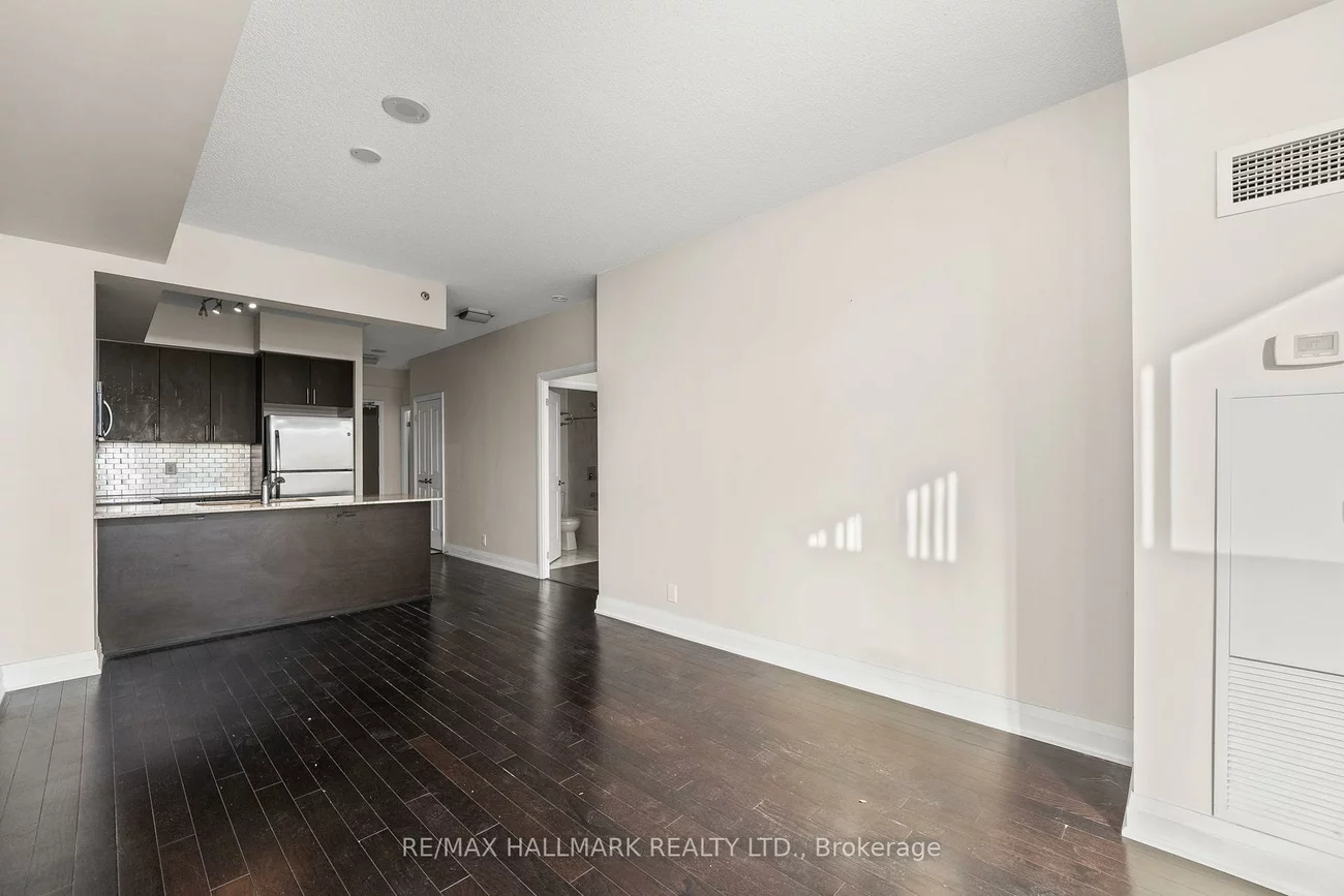 520, Steeles, Crestwood-Springfarm-Yorkhill, Vaughan