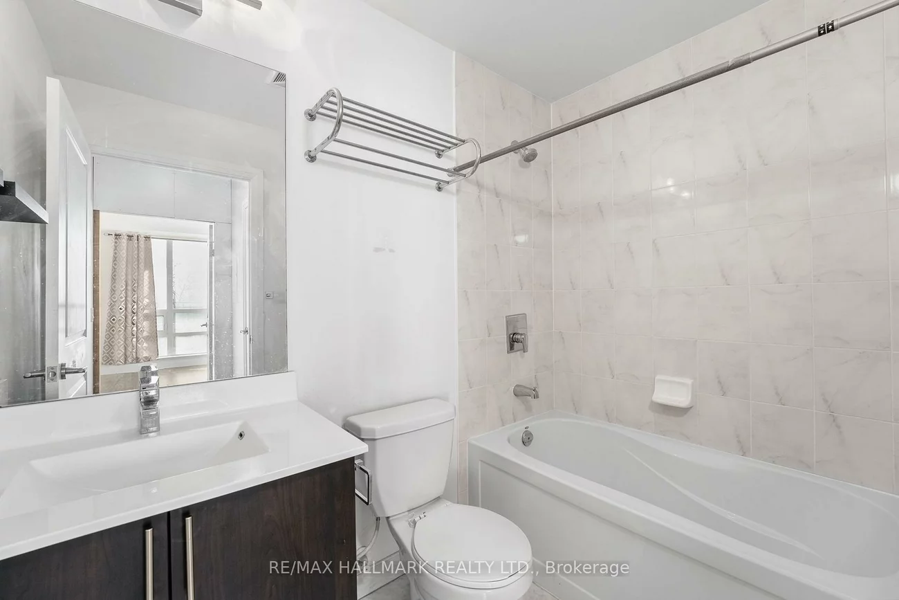 520, Steeles, Crestwood-Springfarm-Yorkhill, Vaughan