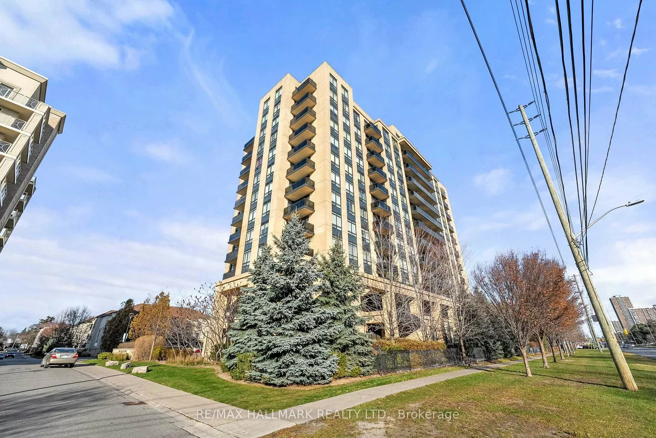 520, Steeles, Crestwood-Springfarm-Yorkhill, Vaughan