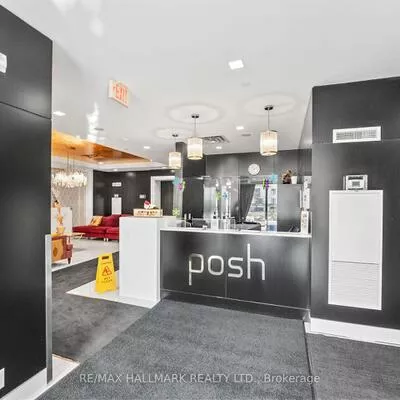 520, Steeles, Crestwood-Springfarm-Yorkhill, Vaughan