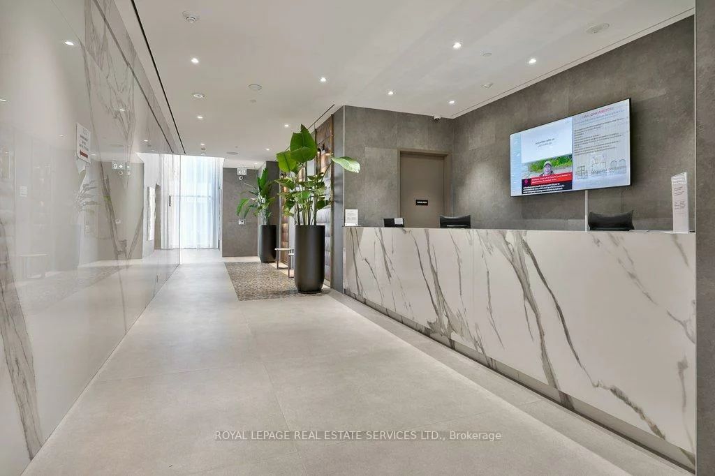 7890, Jane, Vaughan Corporate Centre, Vaughan