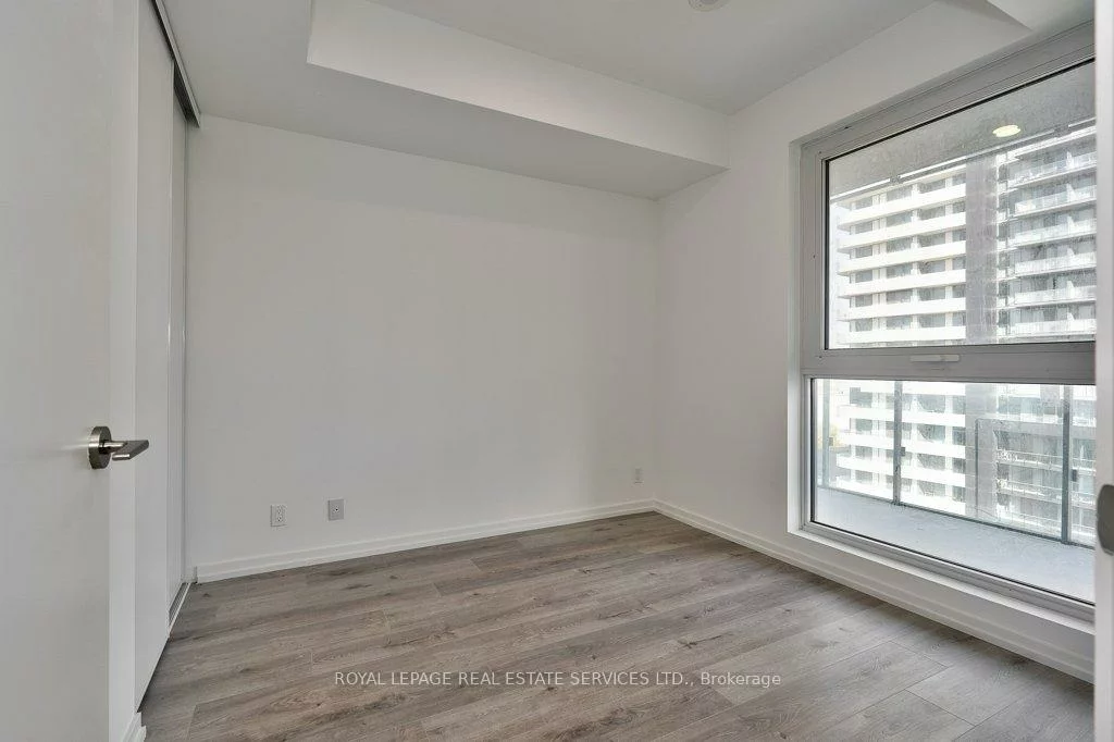 7890, Jane, Vaughan Corporate Centre, Vaughan