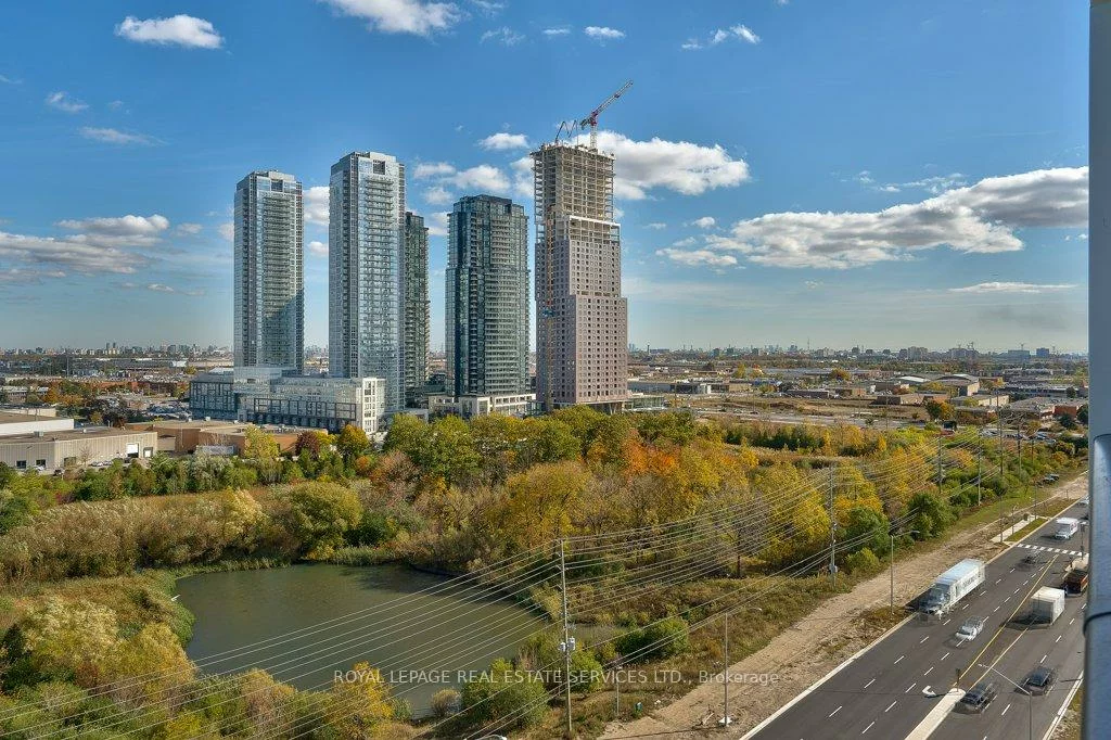 7890, Jane, Vaughan Corporate Centre, Vaughan