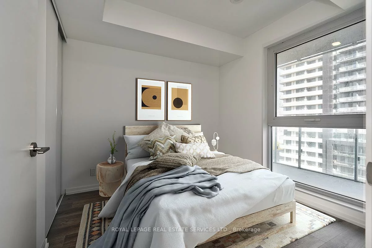 7890, Jane, Vaughan Corporate Centre, Vaughan