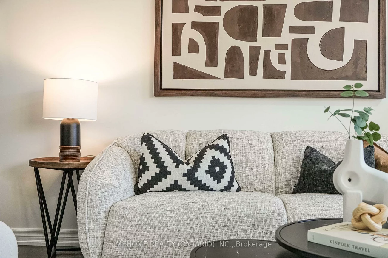 199, Pine Grove, Islington Woods, Vaughan