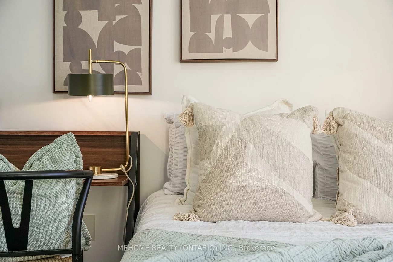 199, Pine Grove, Islington Woods, Vaughan