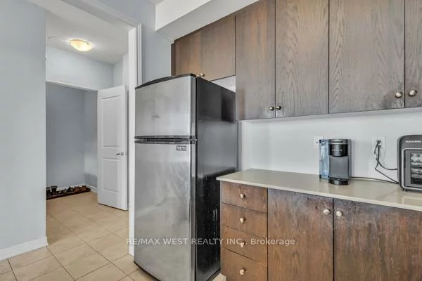 9601, Jane, Maple, Vaughan