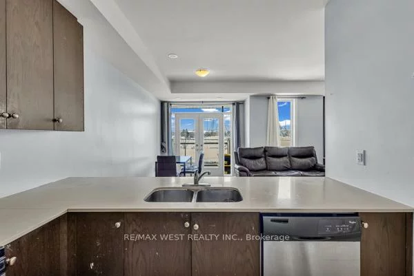 9601, Jane, Maple, Vaughan