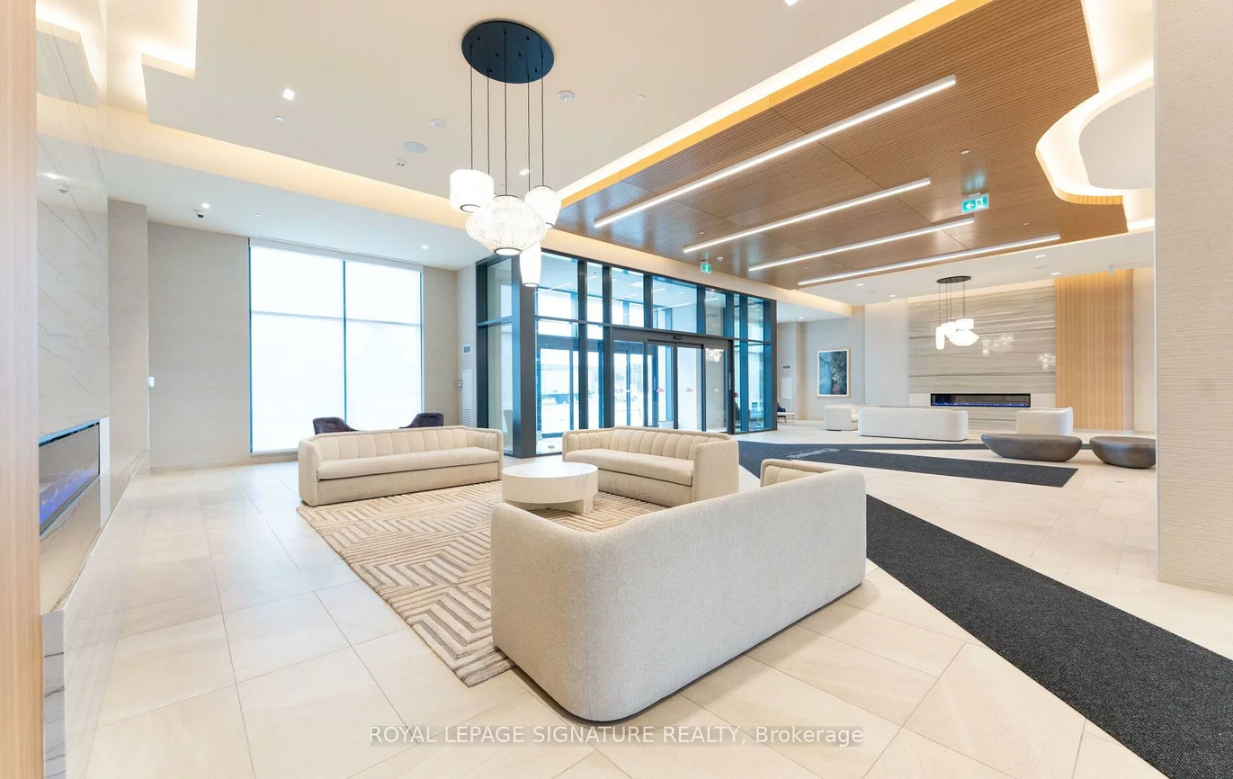 8960, Jane, Vellore Village, Vaughan