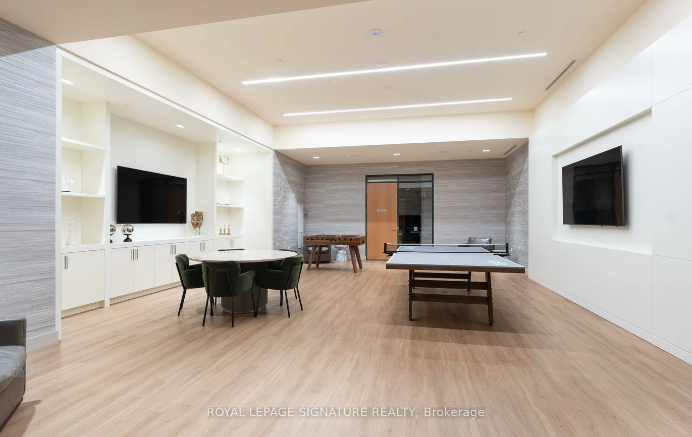 8960, Jane, Vellore Village, Vaughan