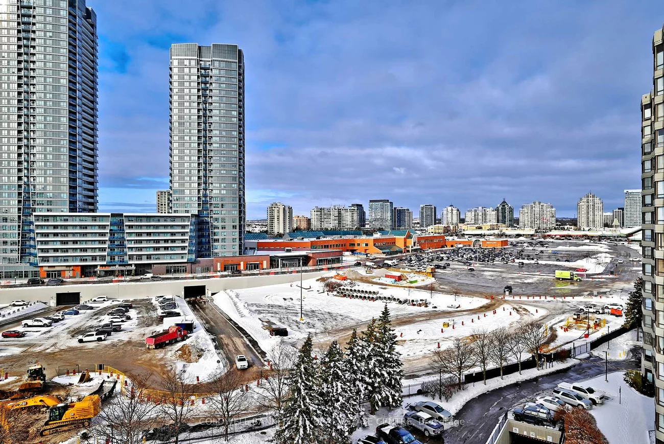 7440, Bathurst, Brownridge, Vaughan