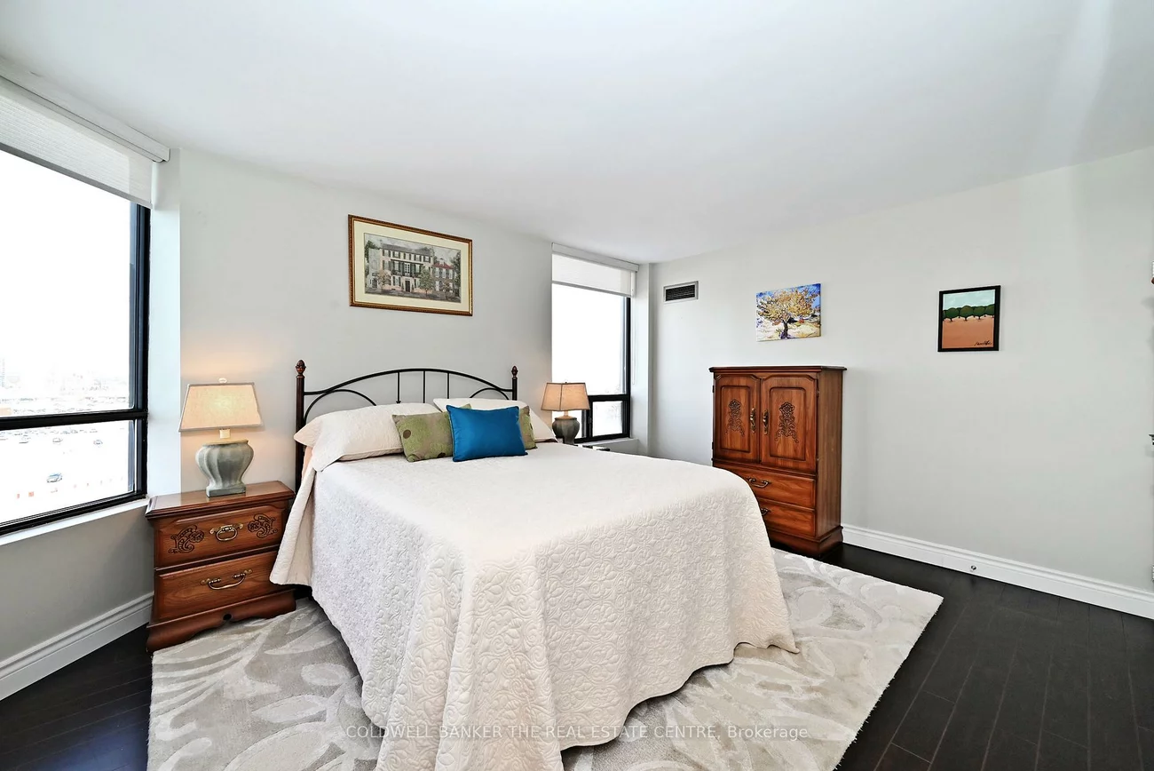 7440, Bathurst, Brownridge, Vaughan