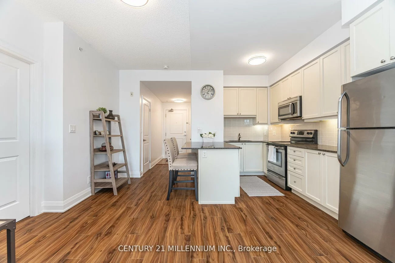 24, Woodstream, Vaughan Grove, Vaughan