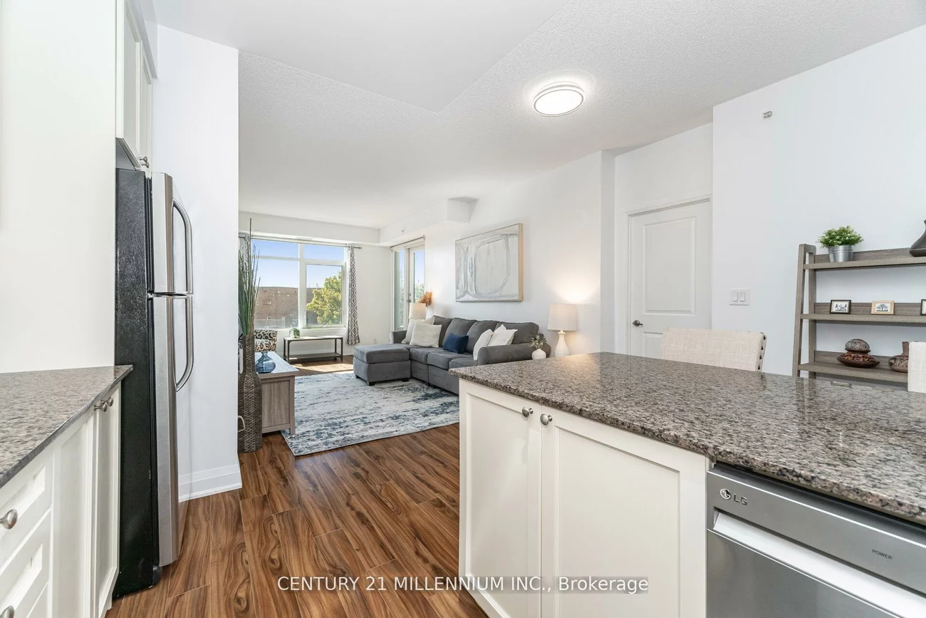 24, Woodstream, Vaughan Grove, Vaughan