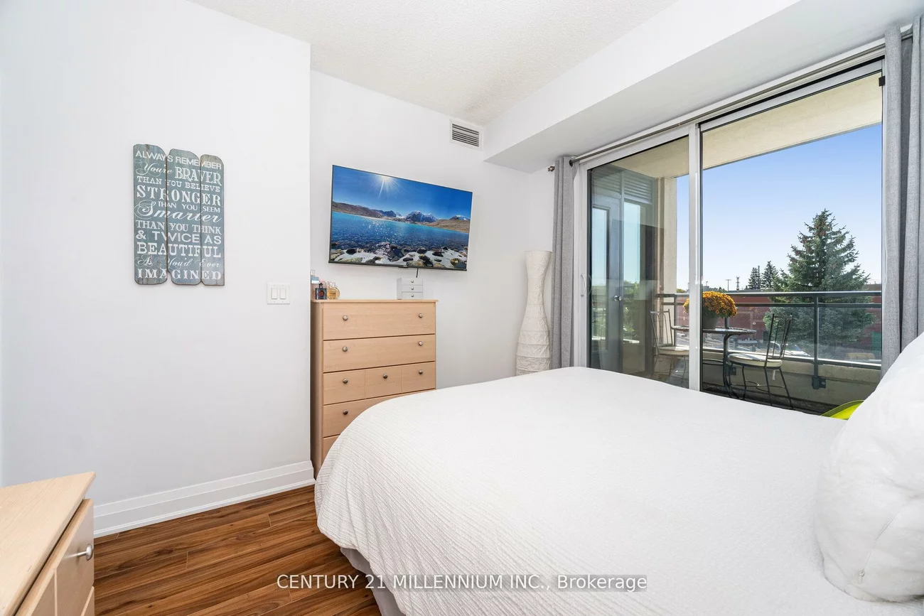 24, Woodstream, Vaughan Grove, Vaughan