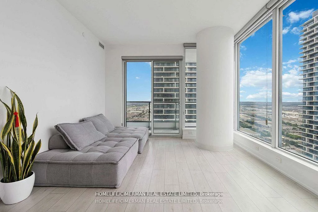 5, Buttermill, Vaughan Corporate Centre, Vaughan