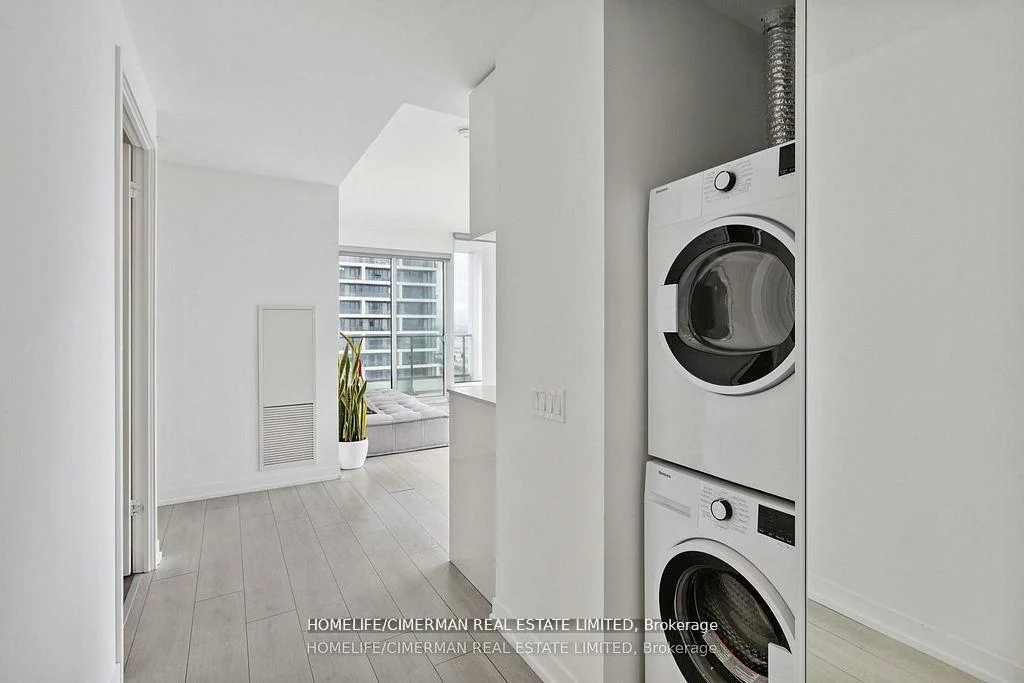 5, Buttermill, Vaughan Corporate Centre, Vaughan