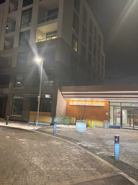 8, Beverley Glen, Beverley Glen, Vaughan