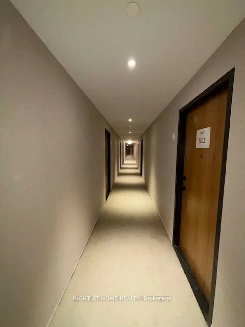 8, Beverley Glen, Beverley Glen, Vaughan