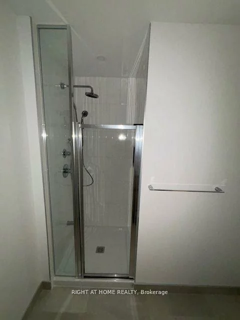 8, Beverley Glen, Beverley Glen, Vaughan