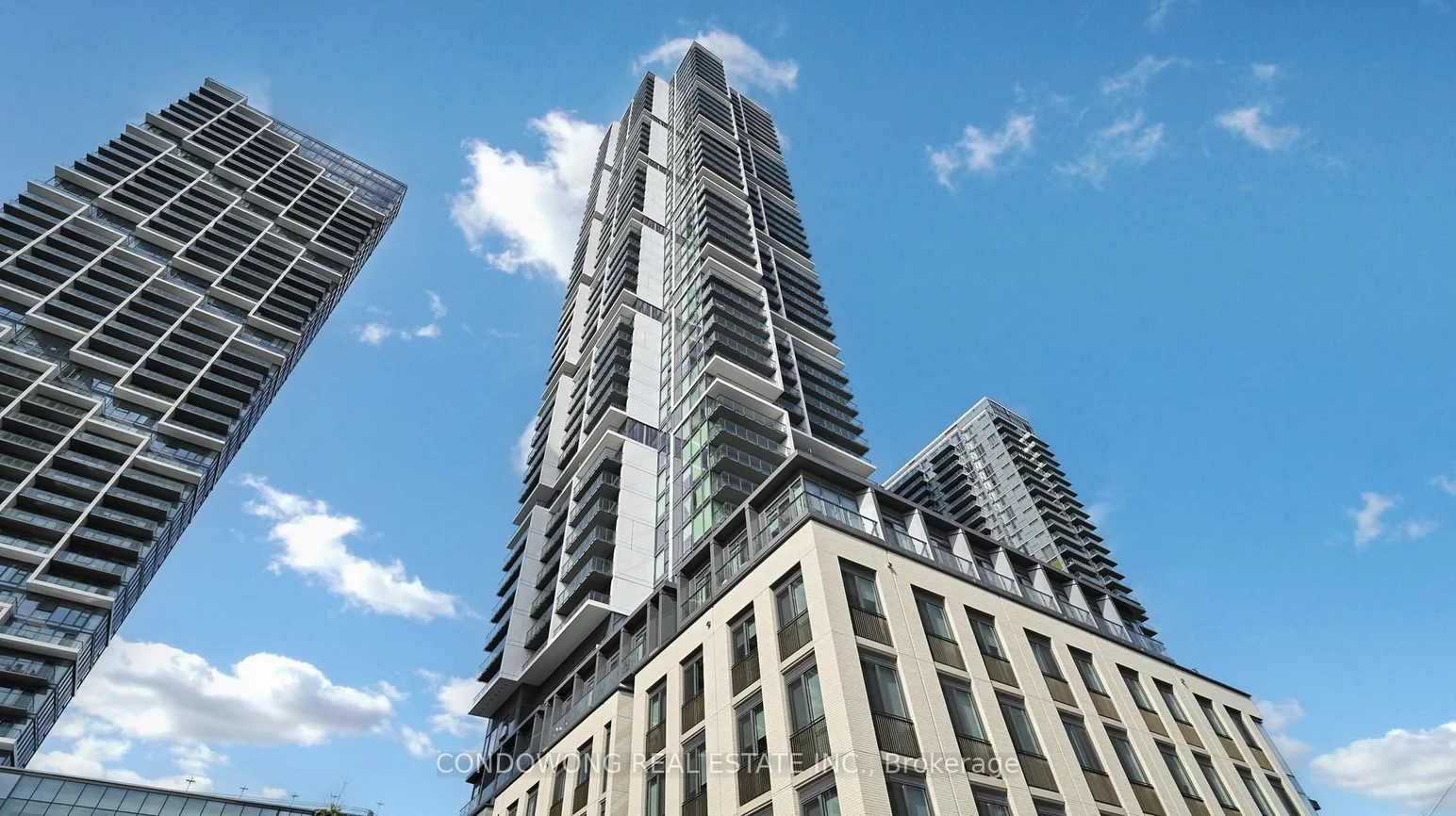 7890, Jane, Vaughan Corporate Centre, Vaughan