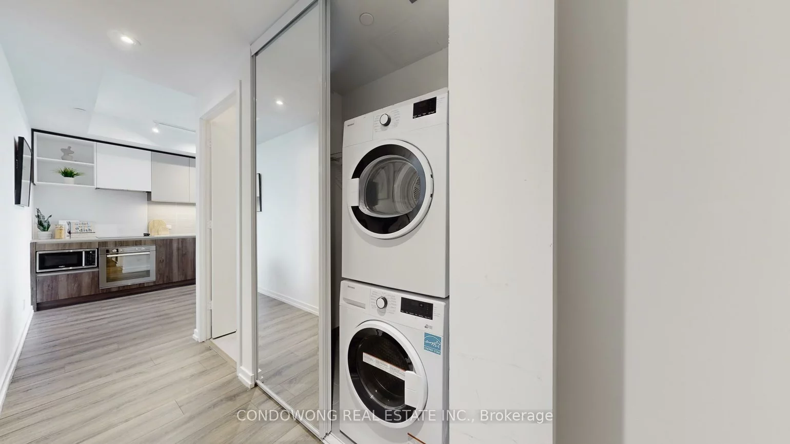 7890, Jane, Vaughan Corporate Centre, Vaughan