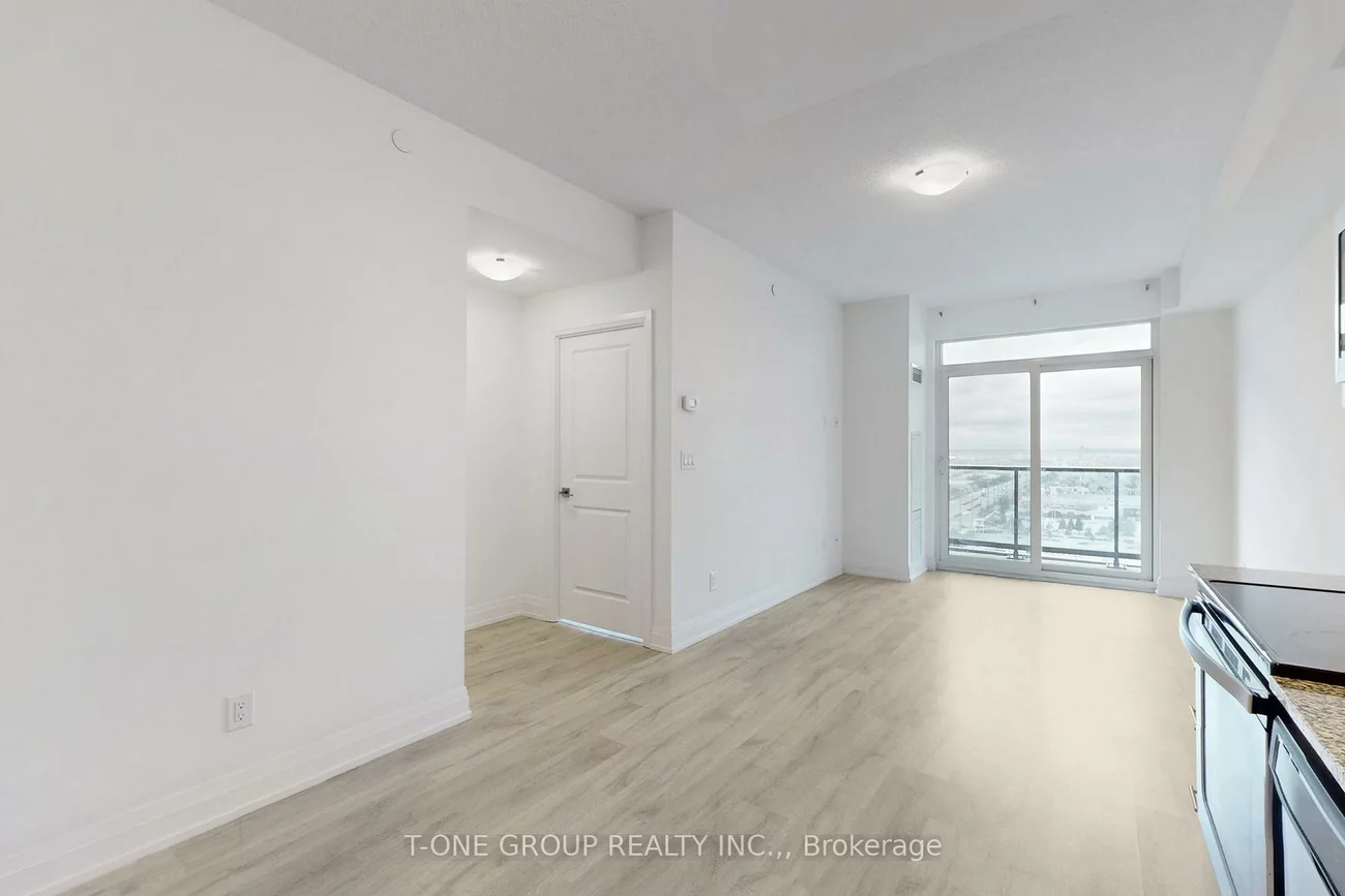 3700, Highway 7, Vaughan Corporate Centre, Vaughan